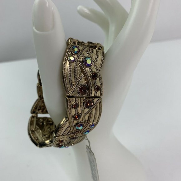 Dressbarn Gold Tone Iridescent Stone Bracelet New - Picture 2 of 8